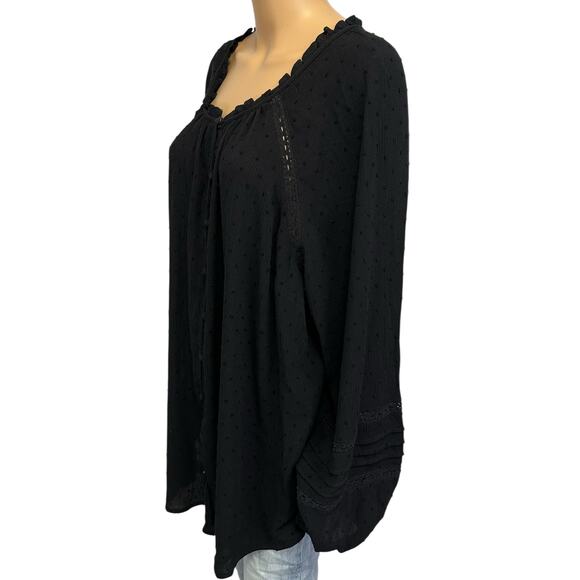 Torrid Swiss Dot Lace Inset Top Deep Black Long Sleeve Plus Size 4X - Picture 5 of 12